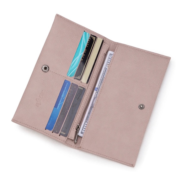 Wrangler Long Wallet with Detachable Zipper Pocket Pink - Picture 2 of 5